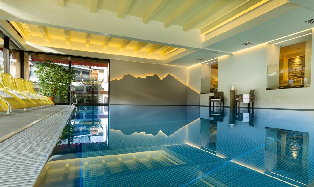 Hotel Tauernblick - Thermenhotels Gastein 배드호프가스타인 외부 사진