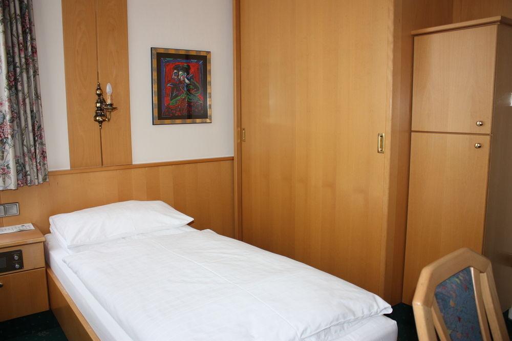 Hotel Tauernblick - Thermenhotels Gastein 배드호프가스타인 외부 사진