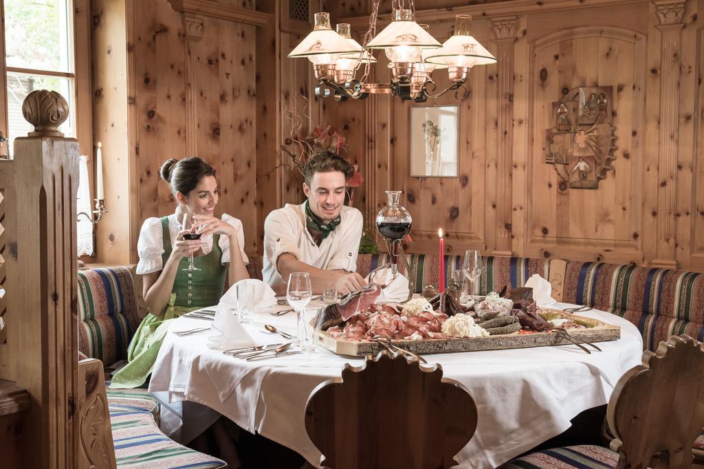 Hotel Tauernblick - Thermenhotels Gastein 배드호프가스타인 외부 사진
